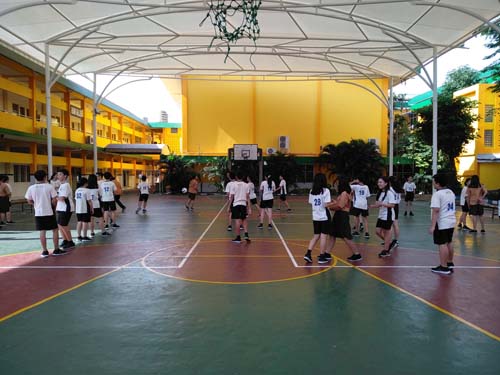 Lapangan_Tengah