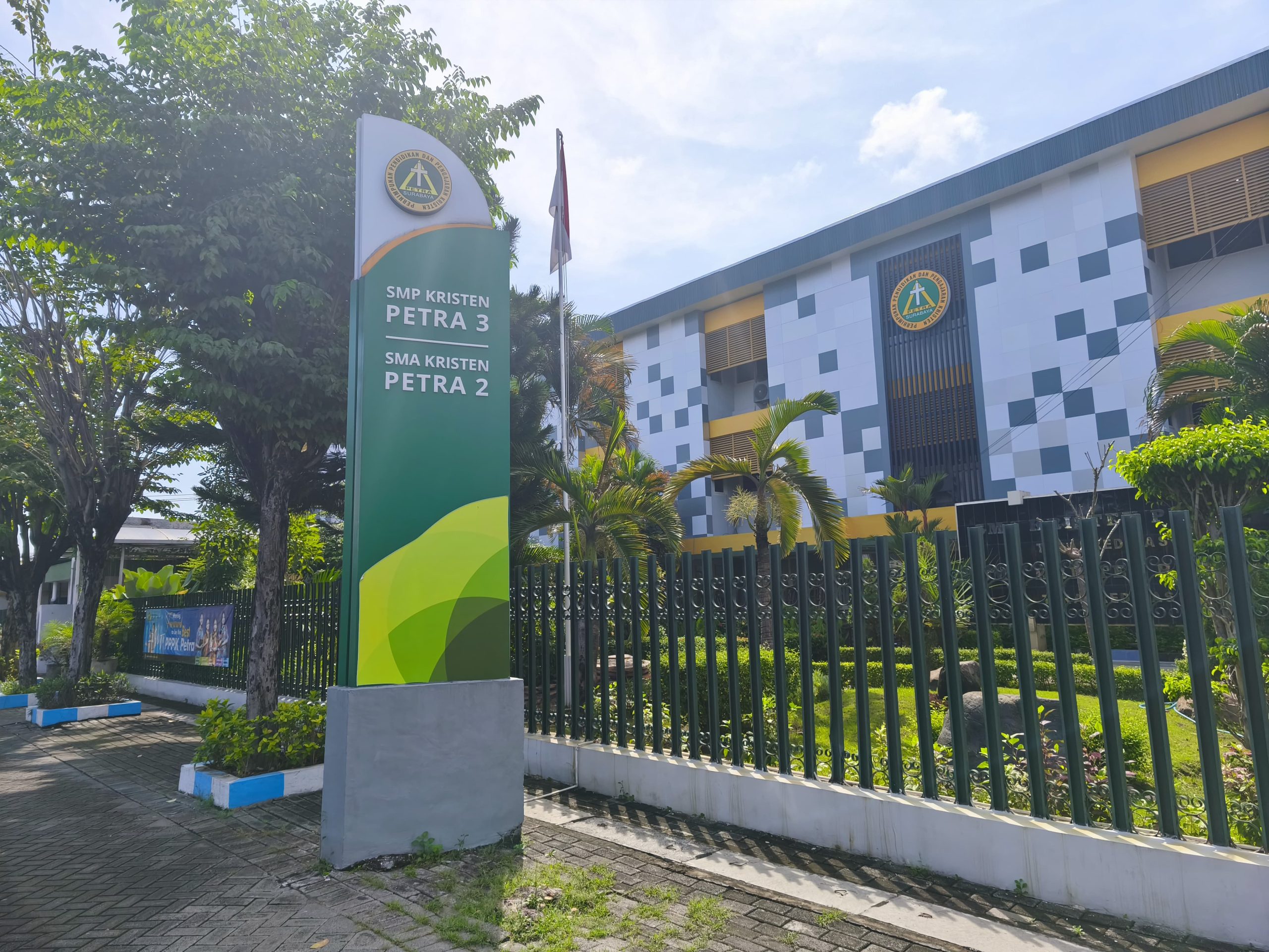 Plang depan 1