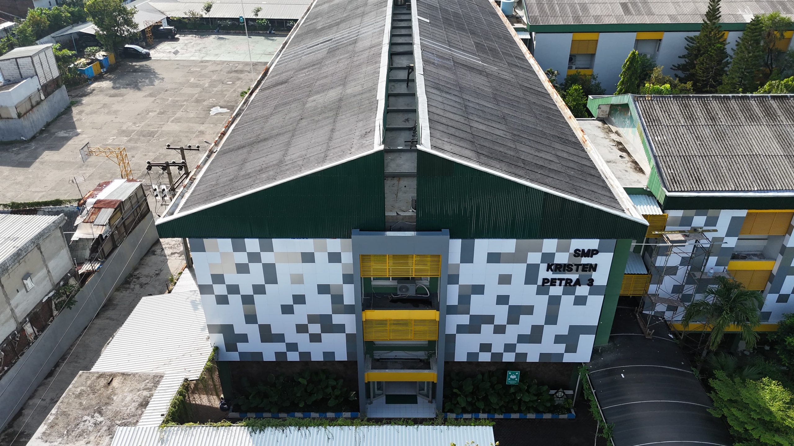 Gedung Sekolah (4)